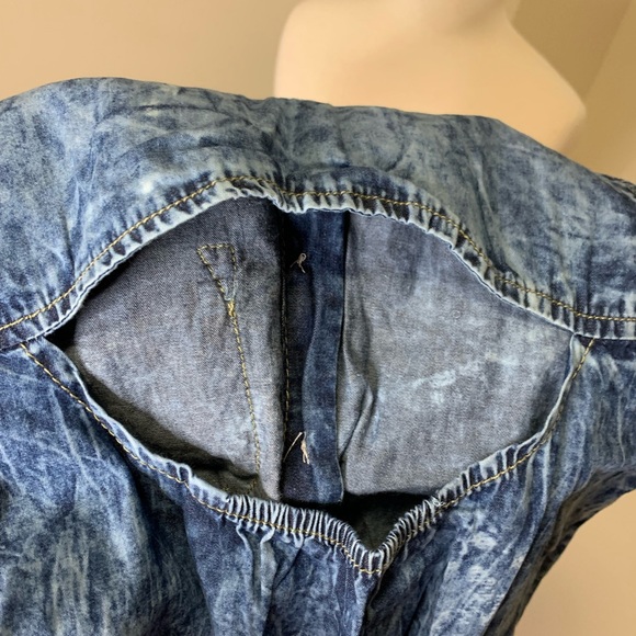 ACID WASHED CROPPED VEST - Picture 2 of 2